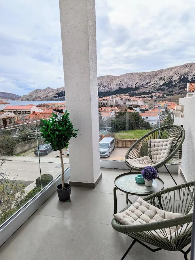 King'S Apartment Baska  Croatia