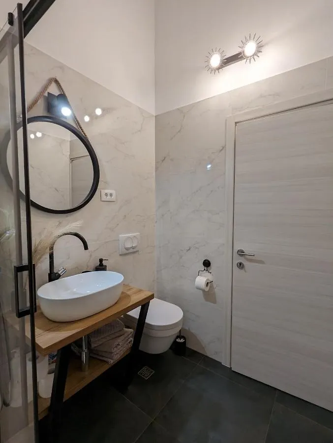 King'S Apartment Baska